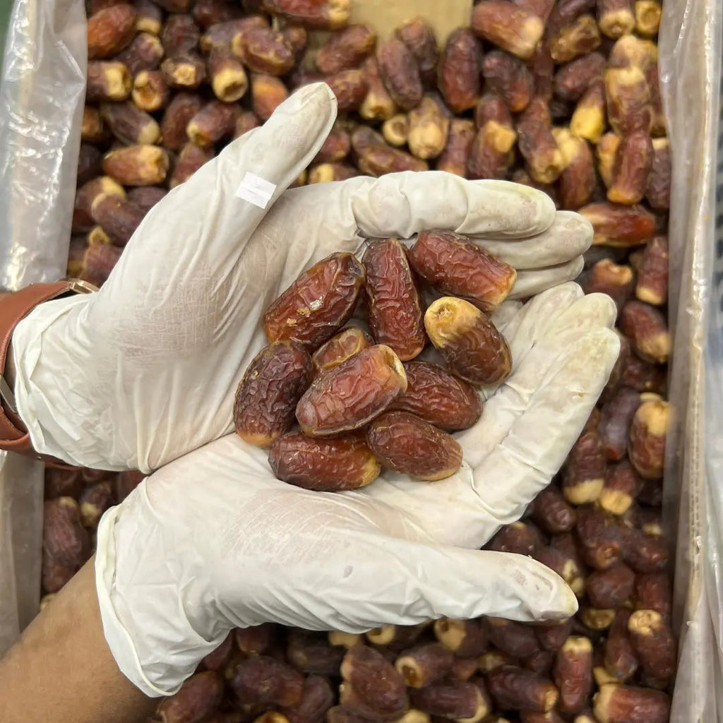 Sugai Special Dates | تمور سوغي  ( 1kg Pack )